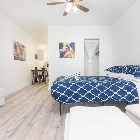 Ocean Drive Deco Apt W/2 Queen Beds, Steps 2 Beach Miami Beach Exterior foto